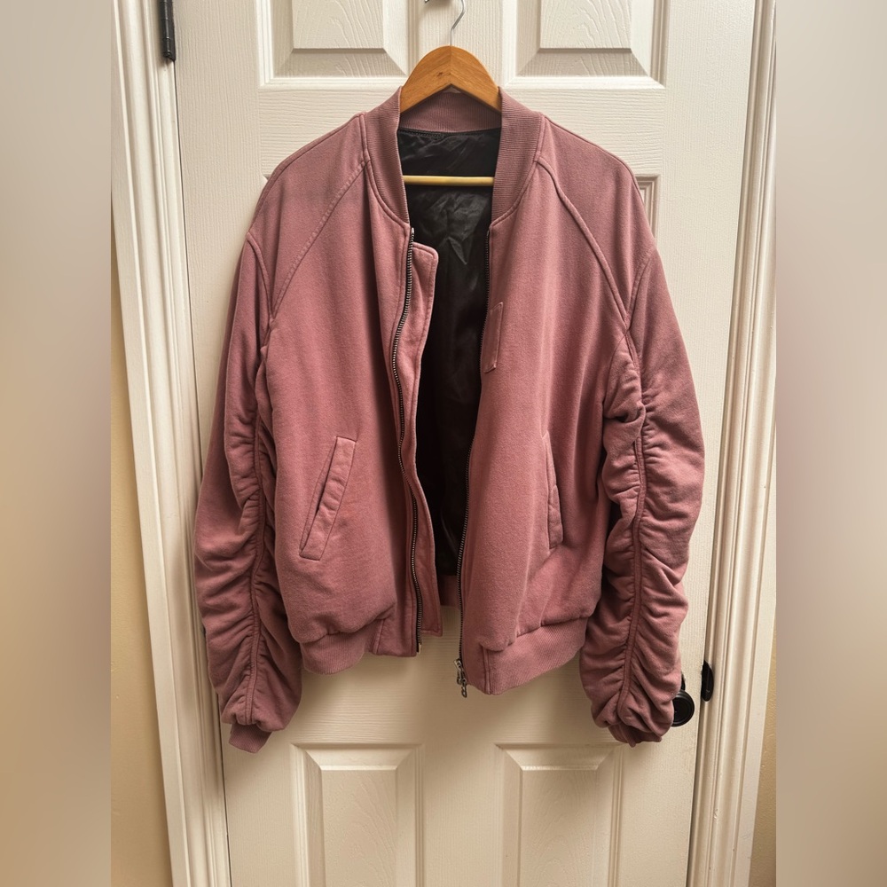 Sold Out Nid de Guepes (N.D.G.) Studios Mauve Ruched Sleeve Bomber Jacket